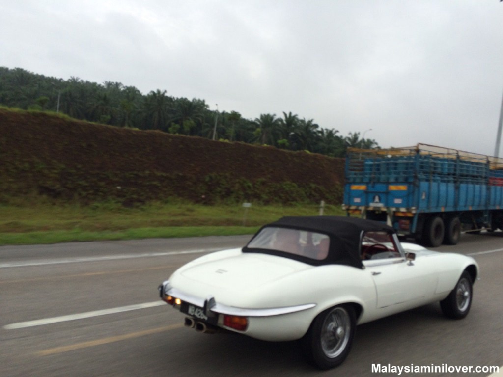 jaguar e type